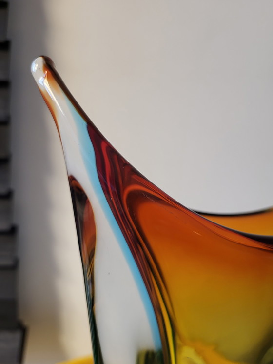 Image 1 of Vase aus Muranoglas, Modell "Ohren", mit gedrehtem Fuß, Somserso-Technik, Italien