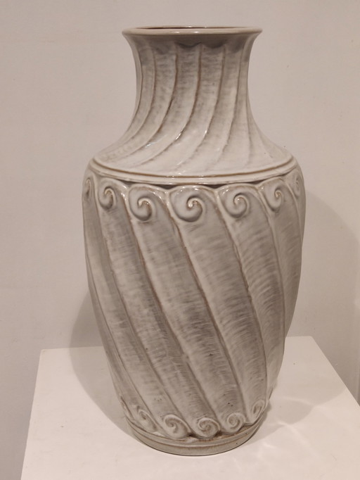 W-Deutschland Vase