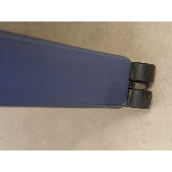 Image 1 of Ein Paar blaue Ledersessel von Jean Michel Wilmotte, 1970