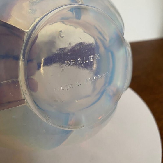 Image 1 of Vintage Art Deco opalex bol in geformtem Glas, Frankreich 1940er Jahre