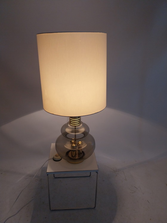Image 1 of 1 x Doria leuchtende Tischlampe aus Glas und Messing.  1960s