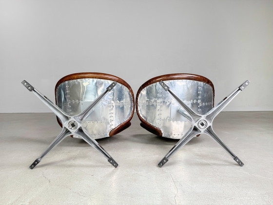 Image 1 of 2Er Set Acme Brancaster Swivel Leder Accent Chair Swan Stuhl