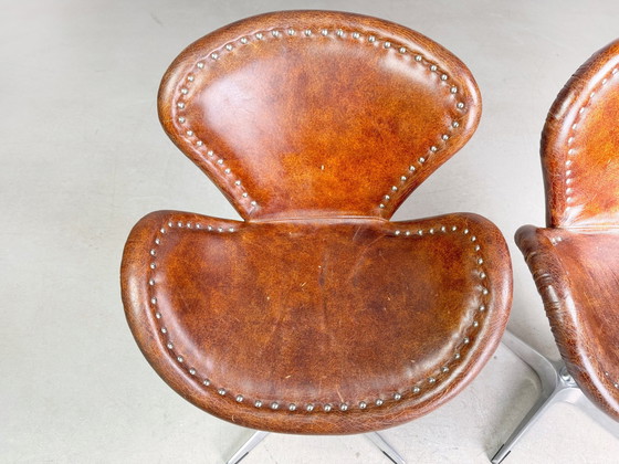 Image 1 of 2Er Set Acme Brancaster Swivel Leder Accent Chair Swan Stuhl