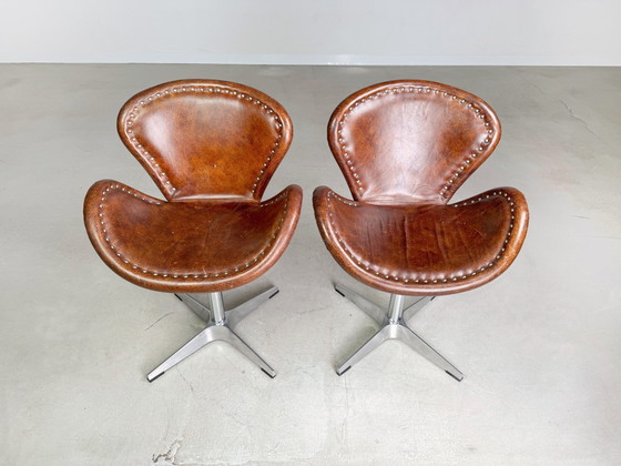 Image 1 of 2Er Set Acme Brancaster Swivel Leder Accent Chair Swan Stuhl