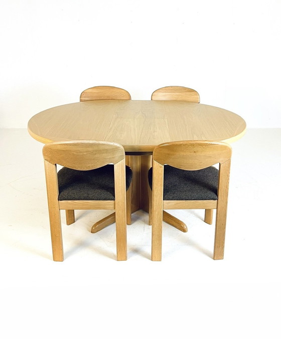 Image 1 of Vintage Ausziehbarer Esstisch '70er