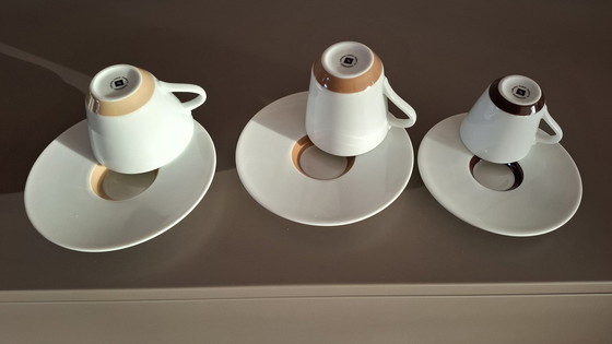 Image 1 of Beschreibung Nespresso Set Kollektionen Andrée Putman, 10-teilig bestehend aus 4 Espresso, 2 Lungo und 4 Cappuccino Tassen