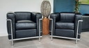 2x LC2 Cassina Le Corbusier Sessel