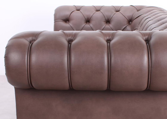 Image 1 of Chesterfield Sofa braun