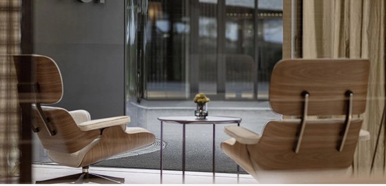 Image 1 of Vitra Lounge Chair Xl + Ottoman Stoff Nubia Icm Walnuss