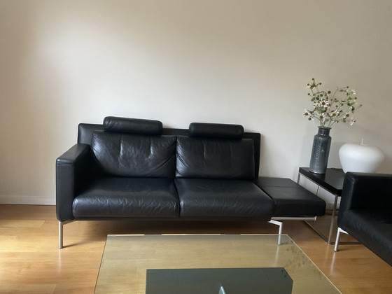 Image 1 of 2 Ledersofas (Walter Knoll) und ein Beistelltisch (Wittmann)