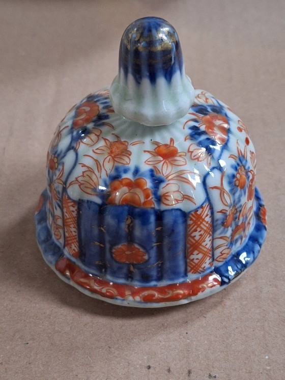 Image 1 of Japanische Imari-Deckelvase