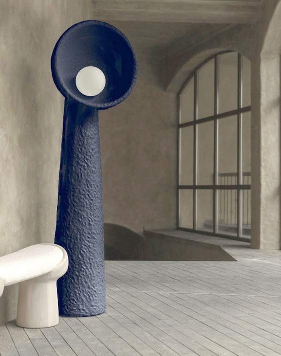 Image 1 of Faina Soniah große Stehlampe