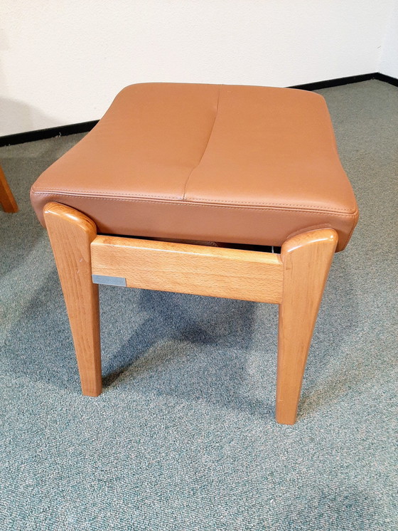 Image 1 of Farstrup Seniorenstuhl aus Leder