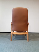 Farstrup Seniorenstuhl aus Leder