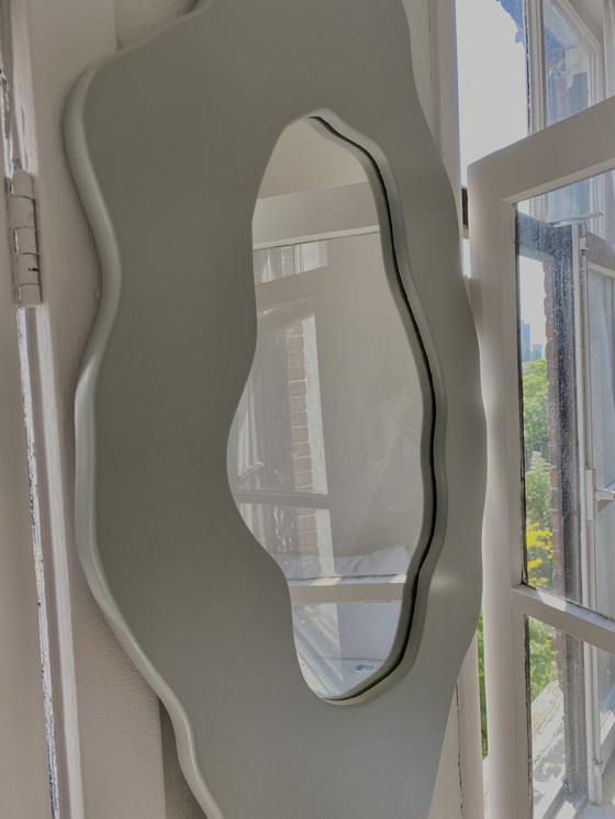 Image 1 of Le Pearl grey/green wandspiegel