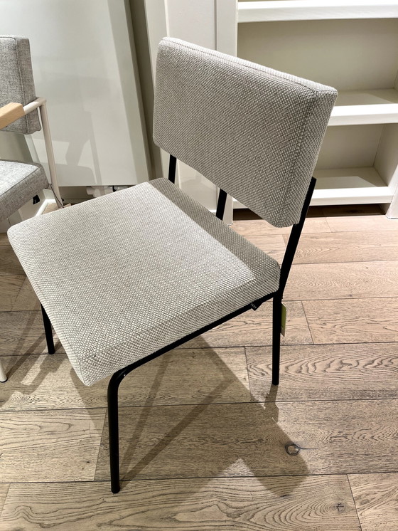 Image 1 of FEST Monday Esszimmerstuhl