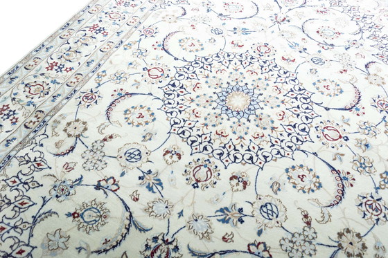 Image 1 of Handgeknüpfter Nain Perserteppich Mit Seide - 302 X 205 Cm