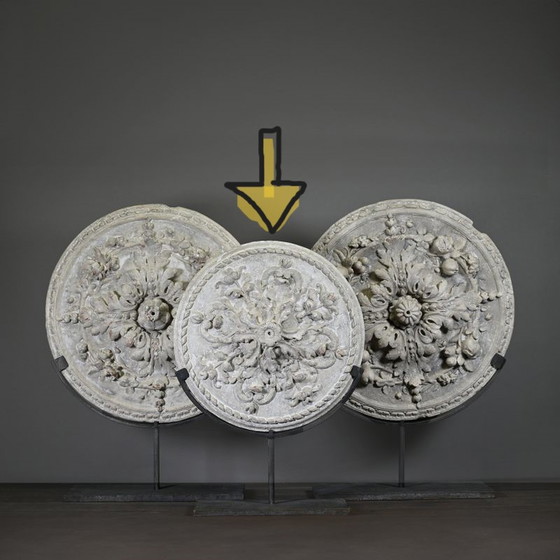 Image 1 of Deckenornament auf Sockel (klein)