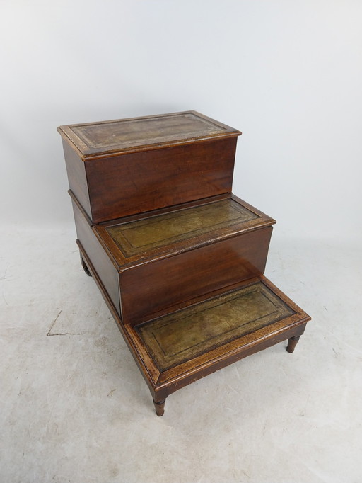 1 x 19. Jahrhundert Bettgestell/Bibliothekstreppe mit Stauraum