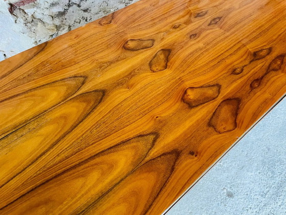 Image 1 of Mid-Century, geflammter Nussbaum Anrichte, 1960er Jahre