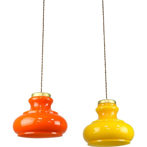 Paar Pendelleuchten aus Messing und Glas