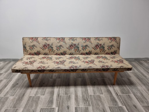 Sofa von Miroslav Navratil