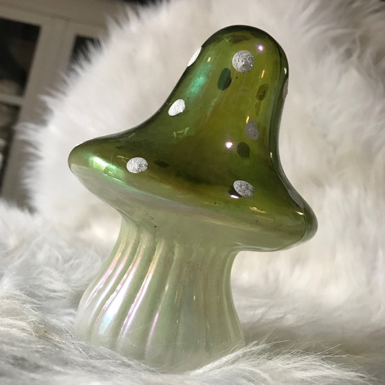 Image 1 of Kleiner psychedelischer Pilz - Magic Mushroom - mundgeblasenes Glas - 1950