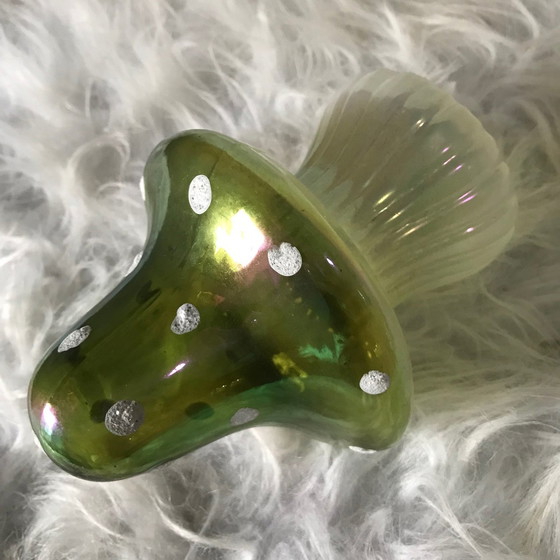 Image 1 of Kleiner psychedelischer Pilz - Magic Mushroom - mundgeblasenes Glas - 1950