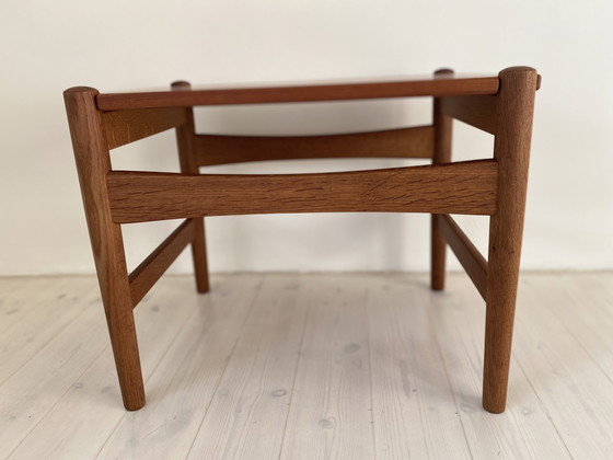 Image 1 of Hans J. Wegner Tabletttisch Mit Loser Wendeplatte