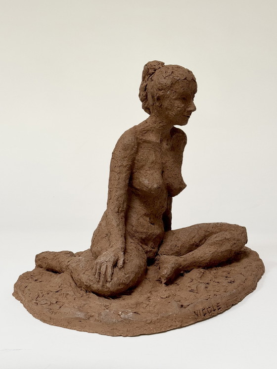 Image 1 of Yolande Ide (1931) - Terrakotta-Skulptur " Nicole "