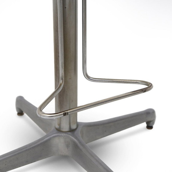 Image 1 of Satz von 4 Vintage-Hockern mit Glasfasersitz von Vaghi, 1960er Jahre