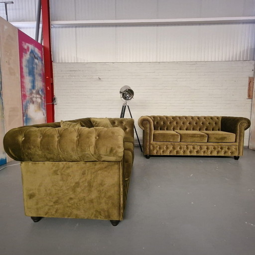 Brighton 3-Sitzer Classic Sofa - Juke Olive 53 Fabric