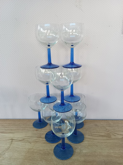 Satz von 11 Weingläsern im Vintage-Stil Luminarc