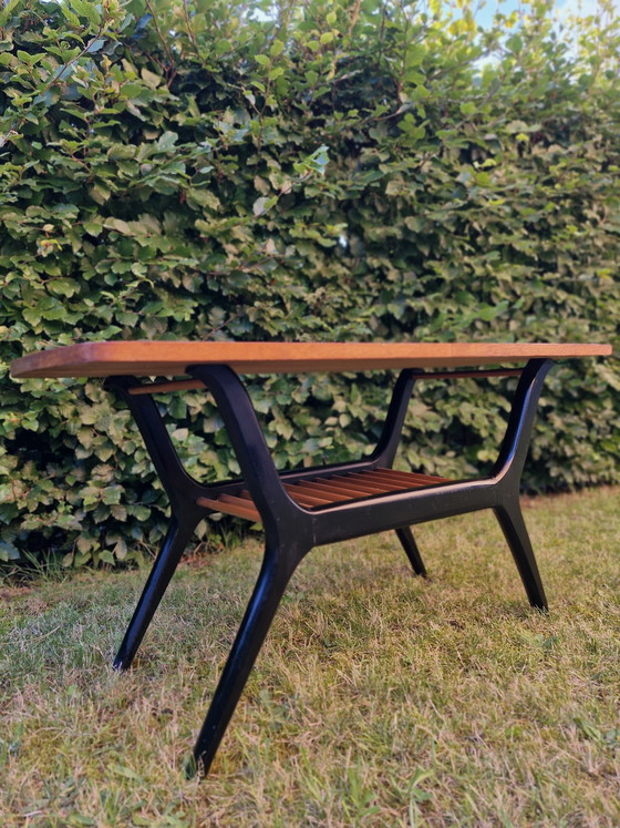 Image 1 of Vintage-Kaffeetisch