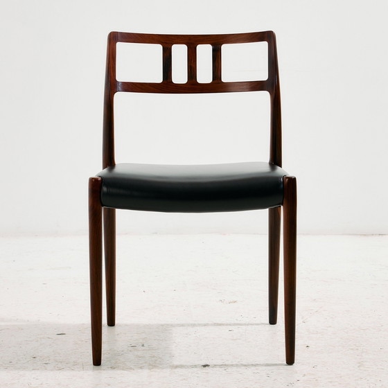 Image 1 of Mk10488 Modell 79 Teakholz-Esszimmerstuhl von Niels Otto Møller für J. L. Møllers Møbelfabrik, Satz von 6