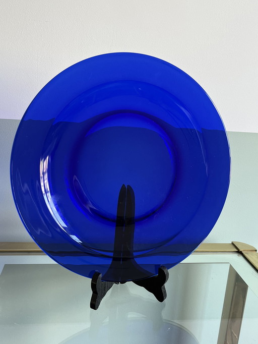 Großes blaues Vintage-Glaskuchentablett