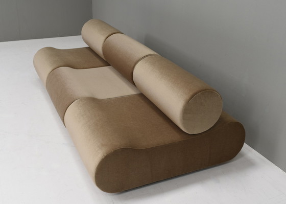 Image 1 of Klaus Uredat 'Corbi' Sofa aus neuem Mohair für COR, Deutschland - 1969