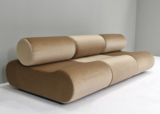 Image 1 of Klaus Uredat 'Corbi' Sofa aus neuem Mohair für COR, Deutschland - 1969