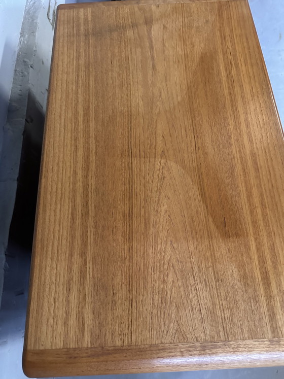 Image 1 of Vintage Teakholz Dänische Audio Möbel TV Schrank