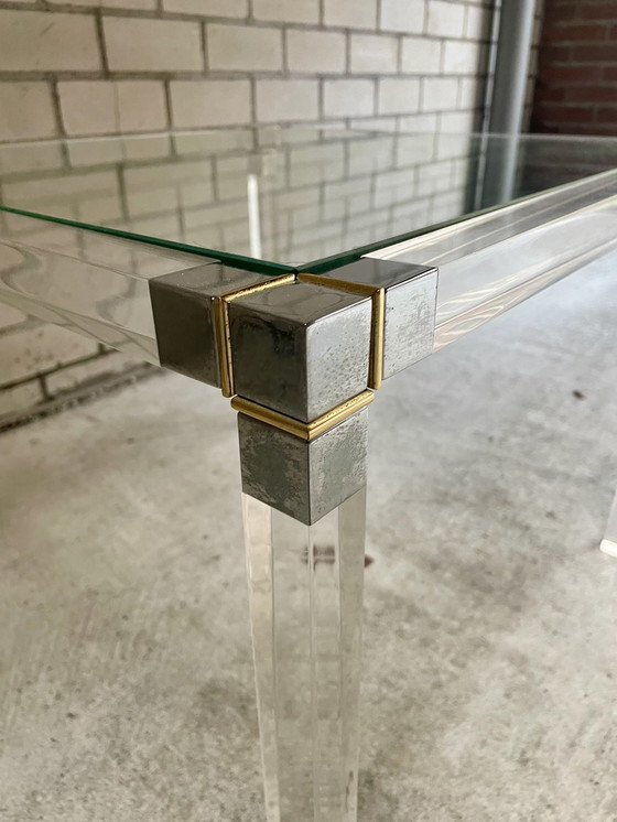 Image 1 of Couchtisch aus Plexiglas mit passendem Beistelltisch.