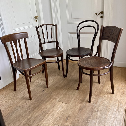 4X Thonet und andere Bugholzstühle