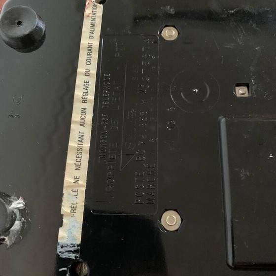 Image 1 of Telefon mit Wählscheibe S63 rot