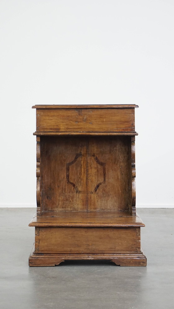 Image 1 of Kniebank/ Pew mit Aufbewahrungsboxen