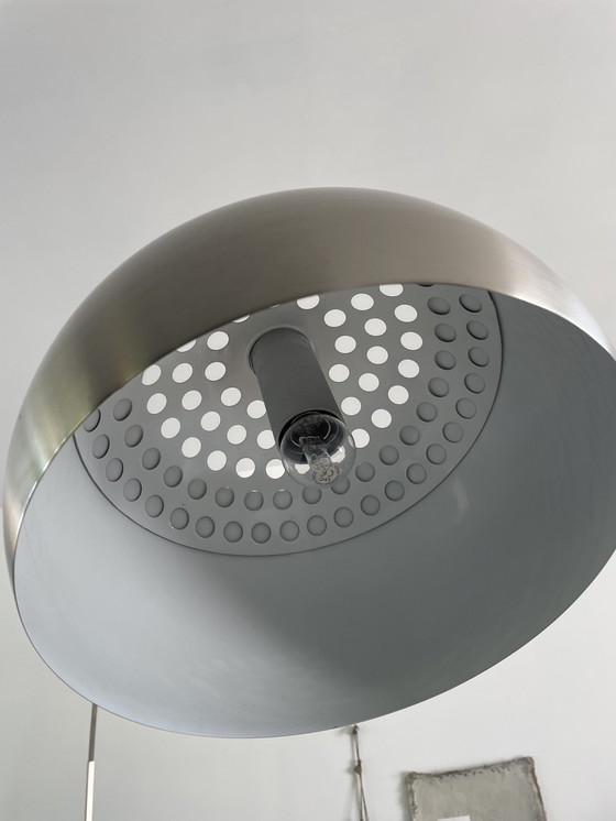 Image 1 of Italienisches Design Bogenlampe mit schwarzem Marmorsockel