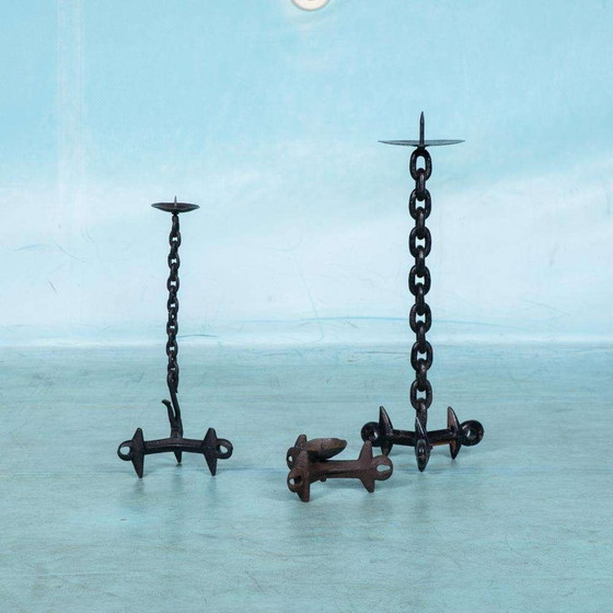 Image 1 of Brutalistischer Kerzenhalter aus Metall, minimalistischer Kerzenhalter aus Eisen