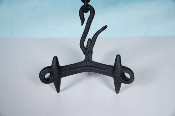 Image 1 of Brutalistischer Kerzenhalter aus Metall, minimalistischer Kerzenhalter aus Eisen