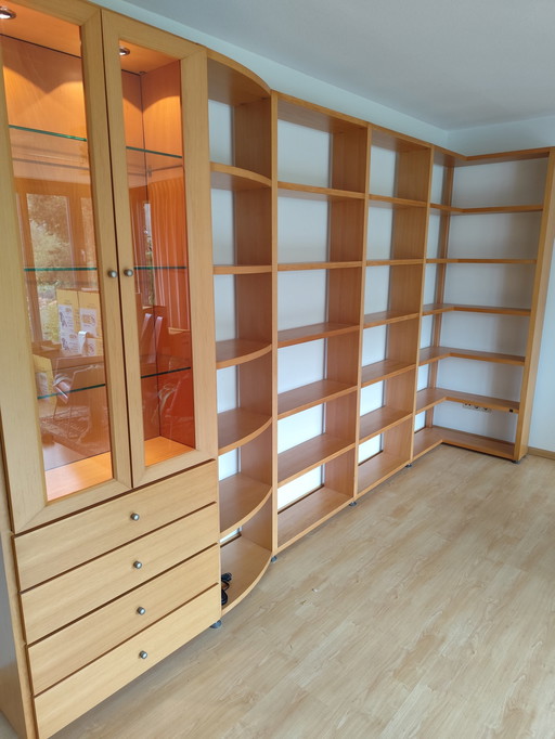 Hulsta Mega Design Wandschrank mit modularen Bücherregalen