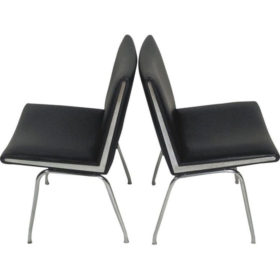 Image 1 of Satz von zwei Airport Lounge Chairs in Schwarz von Hans J. Wegner für A.P. Stolen 1960