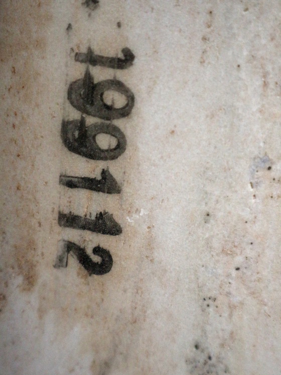 Image 1 of Quadratischer italienischer Marmor Couchtisch / Beistelltisch aus den 1970er Jahren