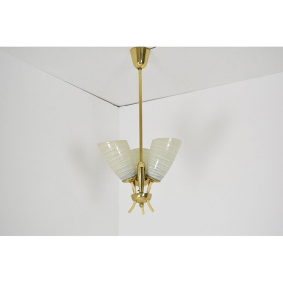 Image 1 of Vintage-Kronleuchter aus Glas und Messing, Tschechoslowakei 1960
